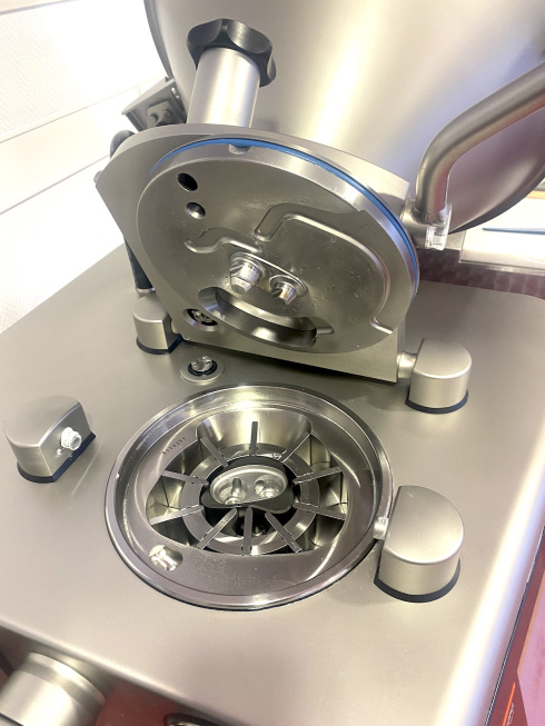 Vakuumfüllmaschine VF 804 S