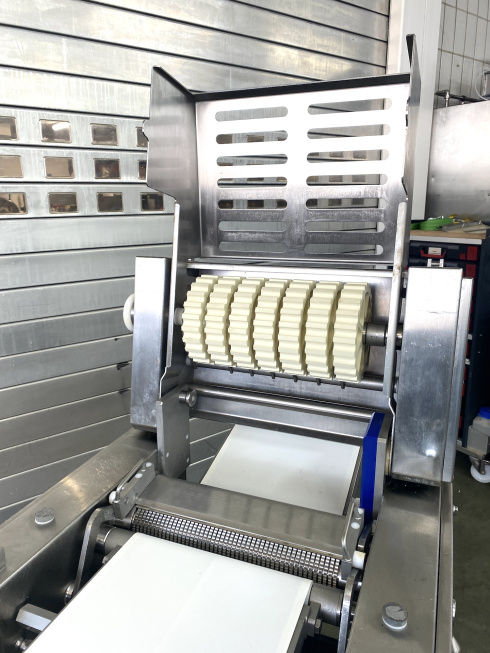 Bandentschwartungsmaschine ASB 600